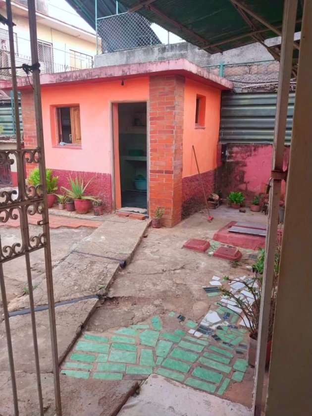 Detached House with 4 bedrooms for sale in Versalles - Coronela, La Lisa, La Habana