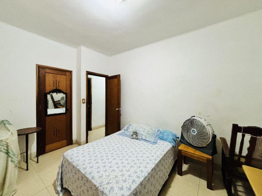 Apartamento de 2 habitaciones en venta en Vedado, Plaza de la Revolución, La Habana