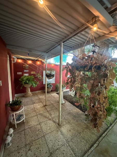 Detached House with 4 bedrooms for sale in Sevillano, Diez de Octubre, La Habana - 17