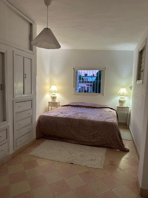 Casa Independiente de 4 habitaciones en venta en Sevillano, Diez de Octubre, La Habana