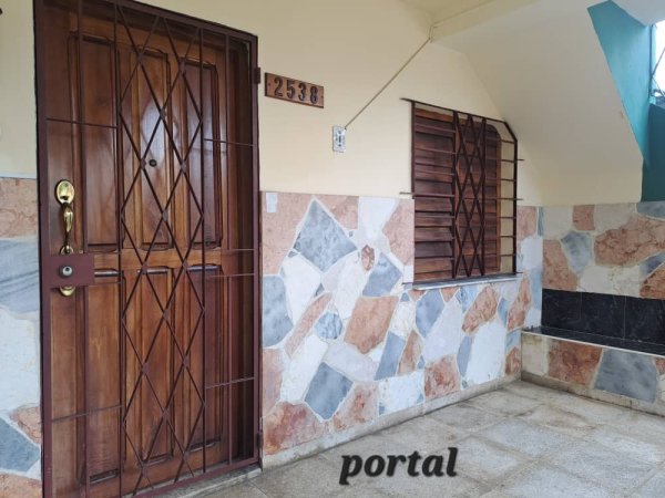 Detached House with 4 bedrooms for sale in Zamora, Marianao, La Habana - 16