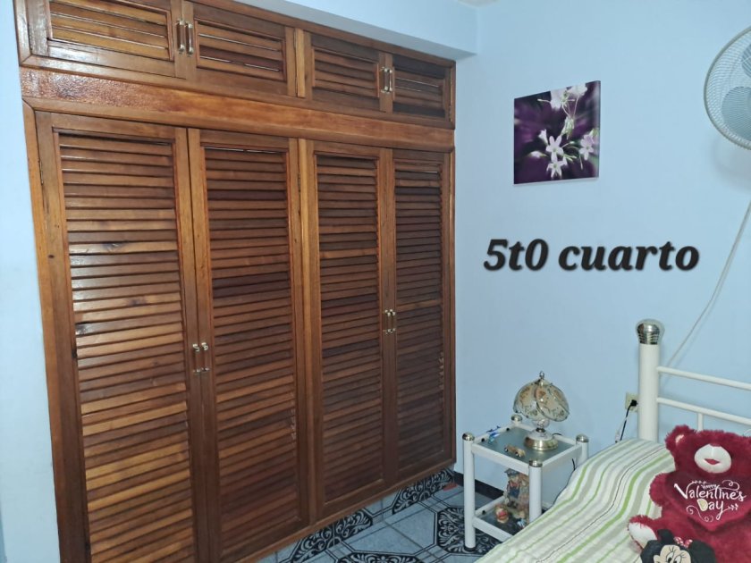 Casa Independiente de 4 habitaciones en venta en Zamora, Marianao, La Habana