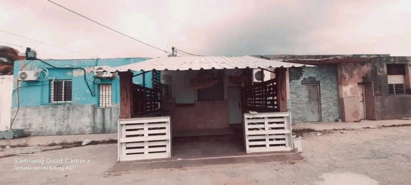 Casa Independiente de 5 habitaciones en venta en Cojímar, Habana del Este, La Habana