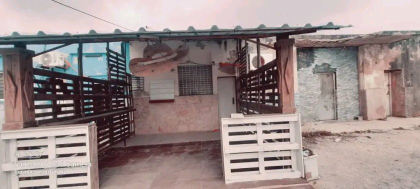 Casa Independiente de 5 habitaciones en venta en Cojímar, Habana del Este, La Habana