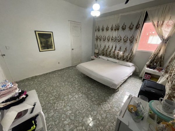 Apartment with 4 bedrooms for sale in Vedado, Plaza de la Revolución, La Habana - 10