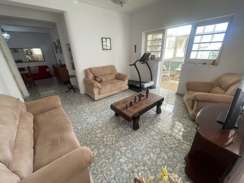 Apartment with 4 bedrooms for sale in Vedado, Plaza de la Revolución, La Habana
