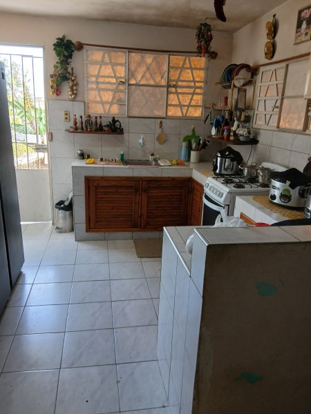 Casa Independiente de 4 habitaciones en venta en Alturas de La Lisa, La Lisa, La Habana