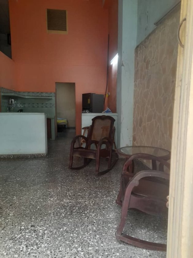 Casa de 2 habitaciones en venta en Cayo Hueso, Centro Habana, La Habana