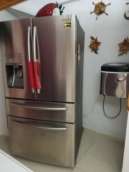 Duplex with 6 bedrooms for sale in Elena, La Lisa, La Habana - 7