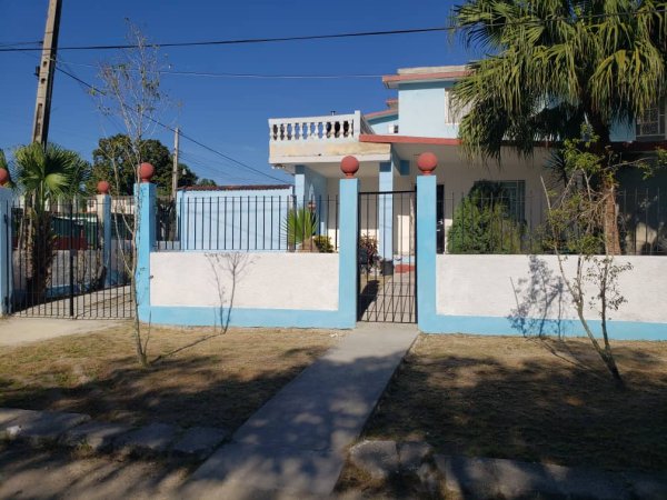 Detached House with 6 bedrooms for sale in Reparto Bahía, Habana del Este, La Habana - 4