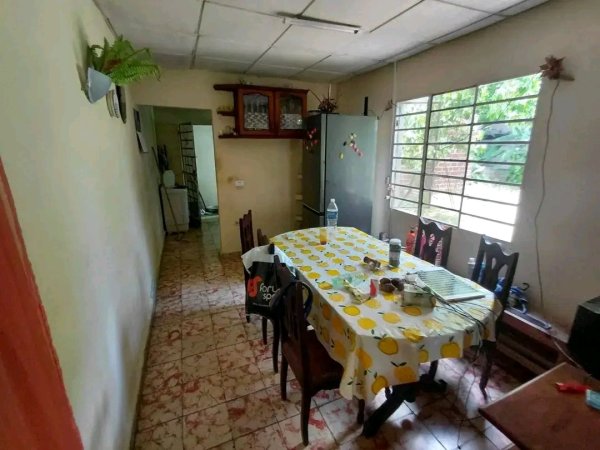 Chalet with 2 bedrooms for sale in Holguín - 11
