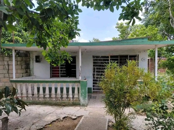 Chalet with 2 bedrooms for sale in Holguín - 4