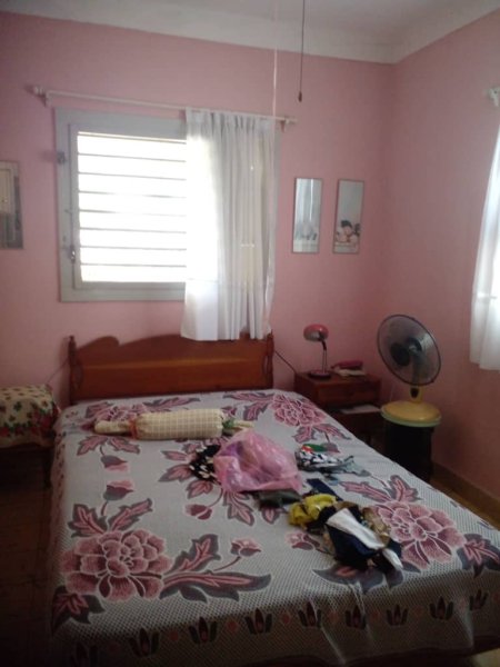 Casa Independiente de 3 habitaciones en venta en El Trigal, Boyeros, La Habana - 11