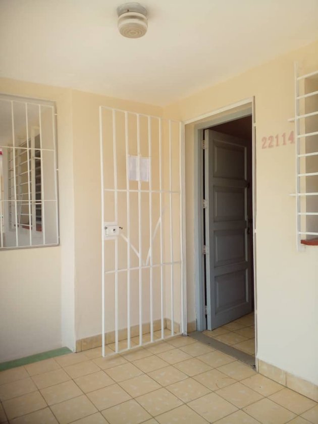 Casa Independiente de 3 habitaciones en venta en El Trigal, Boyeros, La Habana