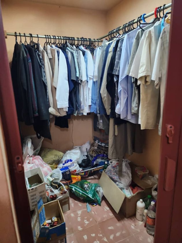 Casa Independiente de 5 habitaciones en venta en Reparto Bahía, Habana del Este, La Habana