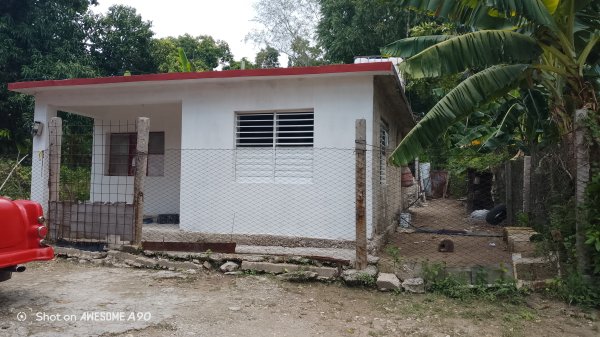 Casa de Campo de 2 habitaciones en venta en Alturas del Mirador, San Miguel del Padrón, La Habana