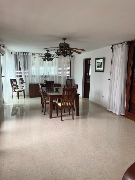 Casa Independiente de 4 habitaciones en venta en Siboney - Playa, Playa, La Habana - 13