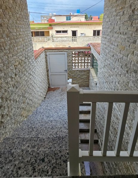 Detached House with 2 bedrooms for sale in Náutico, Playa, La Habana