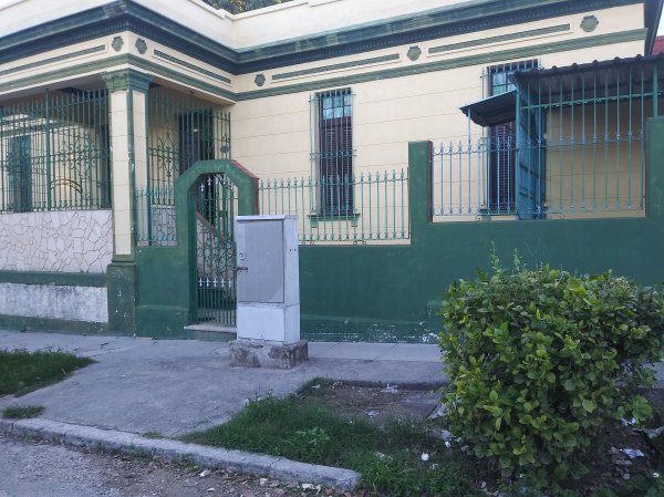 Casa Independiente de 3 habitaciones en venta en Jesús del Monte, Diez de Octubre, La Habana - 5