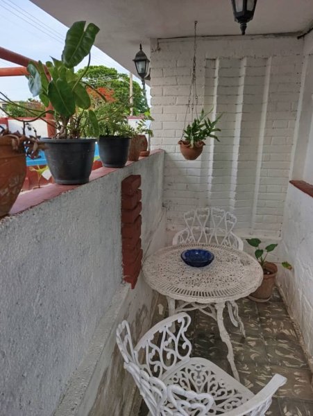 Casa Independiente de 6 habitaciones en venta en Guanabo, Habana del Este, La Habana - 9