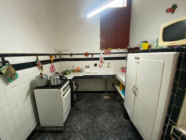 Casa de 6 habitaciones en venta en Diez de Octubre, La Habana - 4