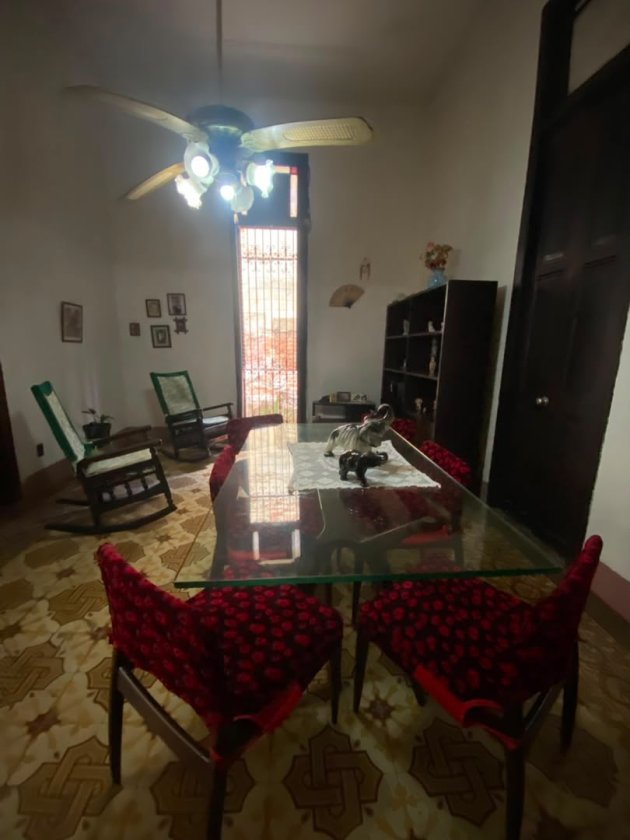 Casa de 6 habitaciones en venta en Diez de Octubre, La Habana