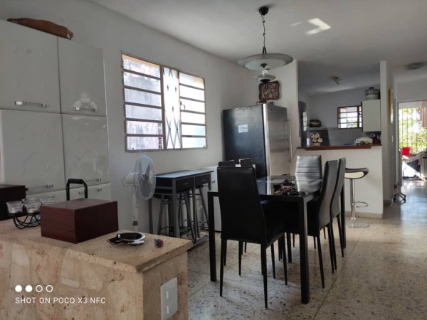 Duplex with 3 bedrooms for sale in Versalles - Coronela, La Lisa, La Habana - 11