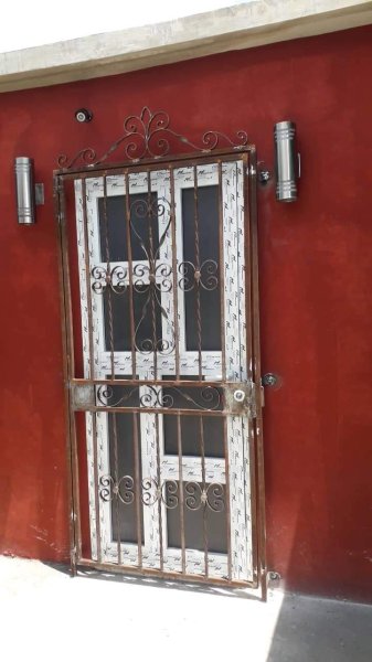 Detached House with 4 bedrooms for sale in Sevillano, Diez de Octubre, La Habana - 13