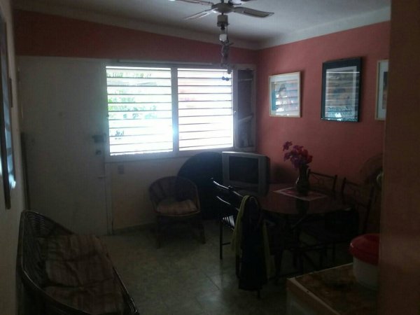 Casa de 3 habitaciones en venta en Antonio Guiteras, Habana del Este, La Habana - 2