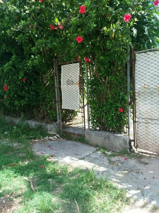 Casa de 3 habitaciones en venta en Antonio Guiteras, Habana del Este, La Habana