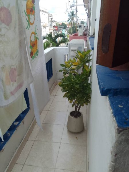 House with 3 bedrooms for sale in Diez de Octubre, La Habana - 2