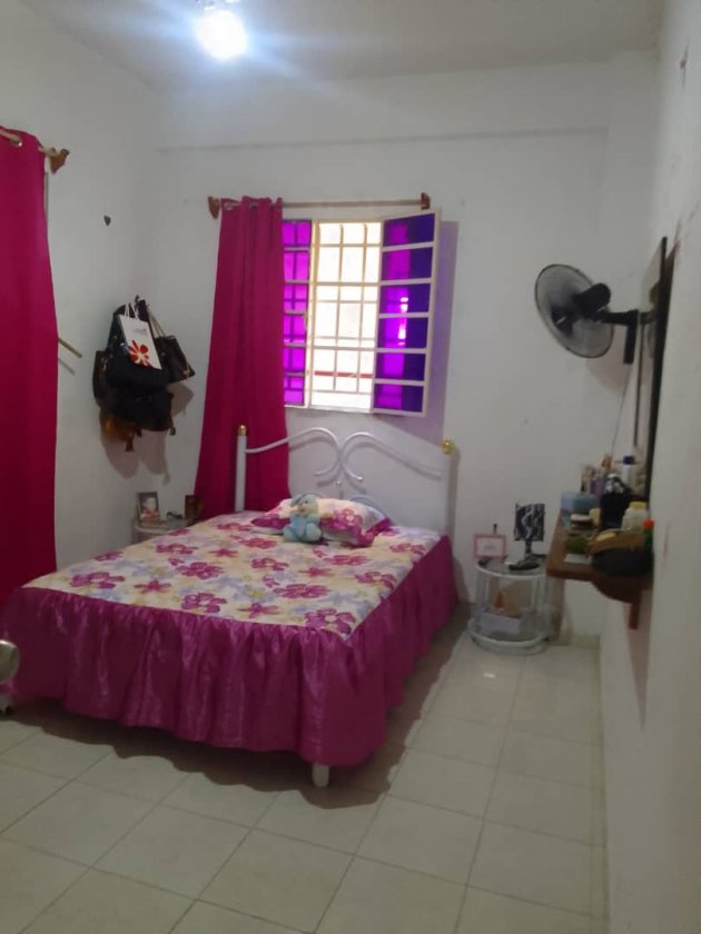 Casa de 3 habitaciones en venta en Diez de Octubre, La Habana