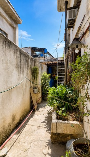 Casa Independiente de 4 habitaciones en venta en Cerro, La Habana - 4