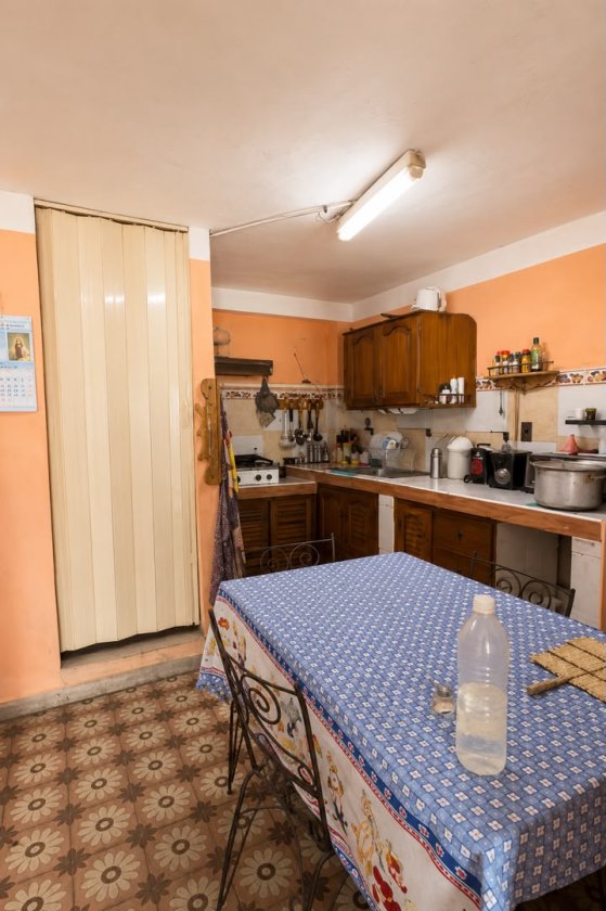Casa Independiente de 4 habitaciones en venta en Cerro, La Habana