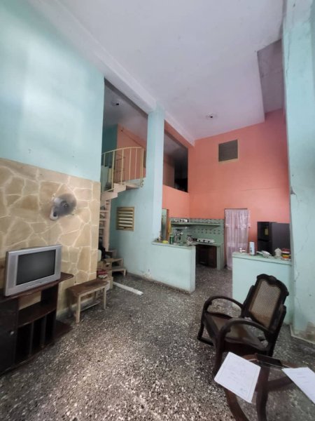 Apartamento de 2 habitaciones en venta en San Lázaro, Centro Habana, La Habana
