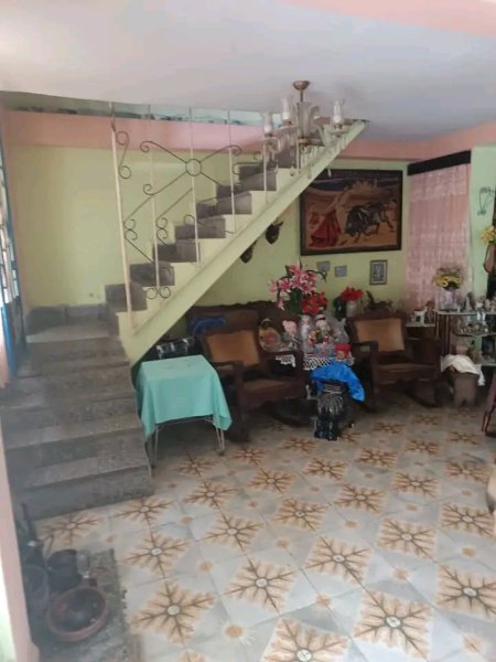 Casa de 5 habitaciones en venta en Cerro, La Habana - 2