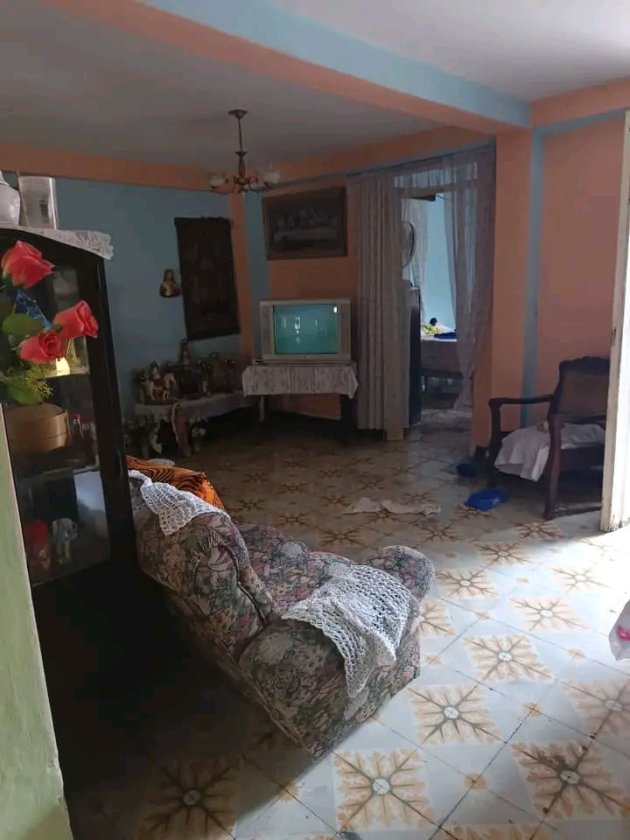 Casa de 5 habitaciones en venta en Cerro, La Habana