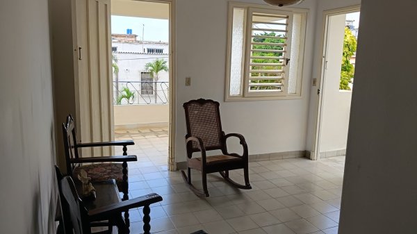 Duplex with 3 bedrooms for sale in Playa, La Habana - 7