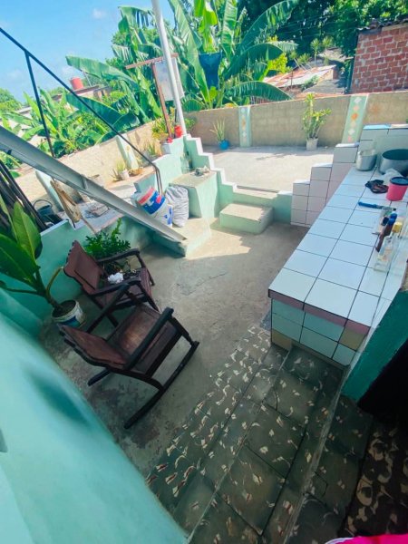 House with 2 bedrooms for sale in Las Tunas - 9
