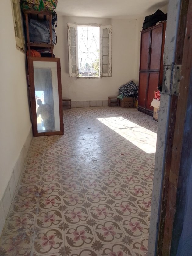 Detached House with 4 bedrooms for sale in Santos Suárez, Diez de Octubre, La Habana