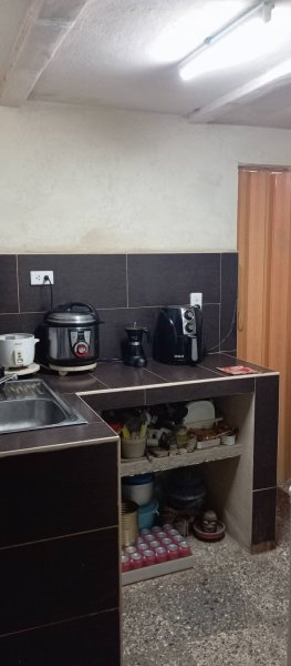 Casa Independiente de 2 habitaciones en venta en Alamar - Playa, Habana del Este, La Habana - 2