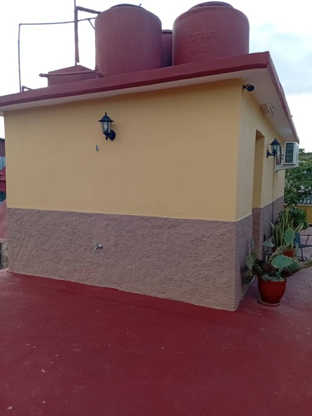 Casa de 3 habitaciones en venta en El Trigal, Boyeros, La Habana