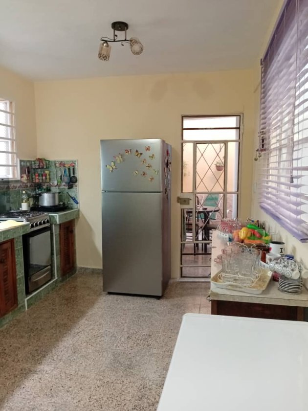 Casa de 3 habitaciones en venta en El Trigal, Boyeros, La Habana