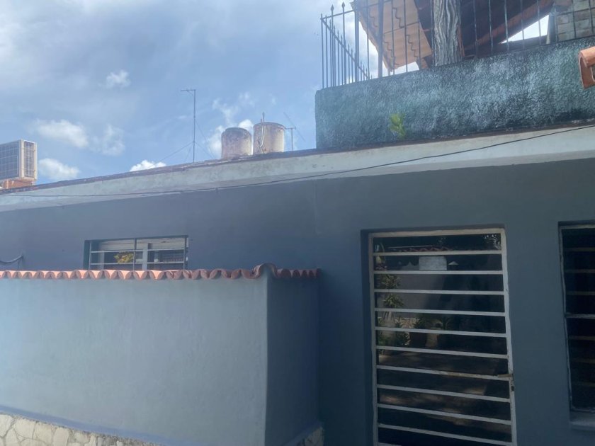 Casa Independiente de 5 habitaciones en venta en Cojímar, Habana del Este, La Habana