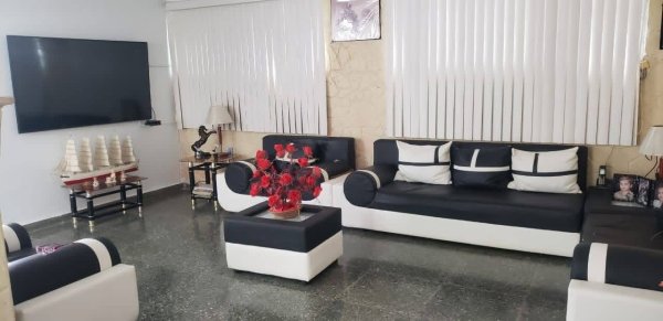 Detached House with 4 bedrooms for sale in Los Pinos, Arroyo Naranjo, La Habana - 9
