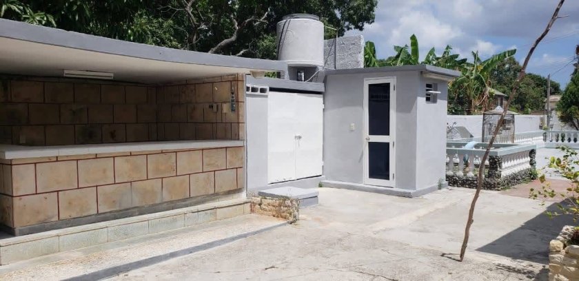 Detached House with 4 bedrooms for sale in Los Pinos, Arroyo Naranjo, La Habana