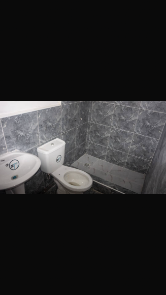 Casa de 2 habitaciones en venta en Miramar, Playa, La Habana - 2