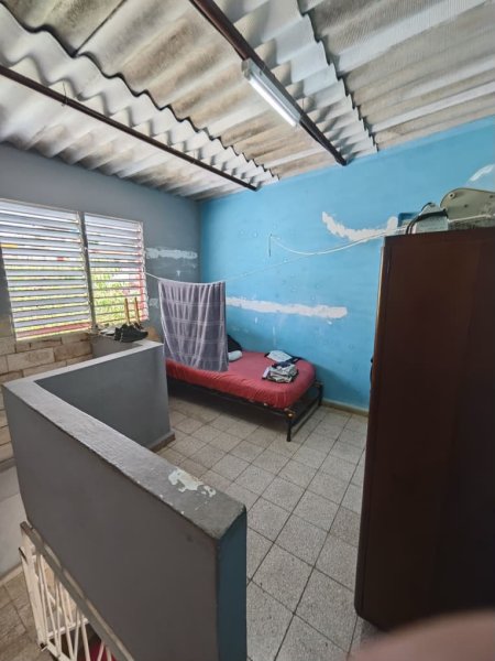 Casa de 3 habitaciones en venta en Santiago de las Vegas, Boyeros, La Habana - 11