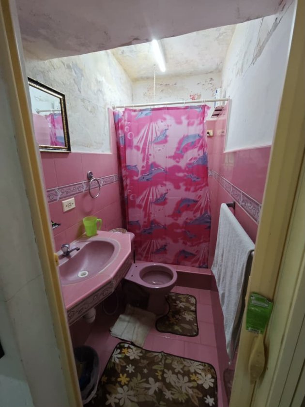 Casa de 3 habitaciones en venta en Santiago de las Vegas, Boyeros, La Habana