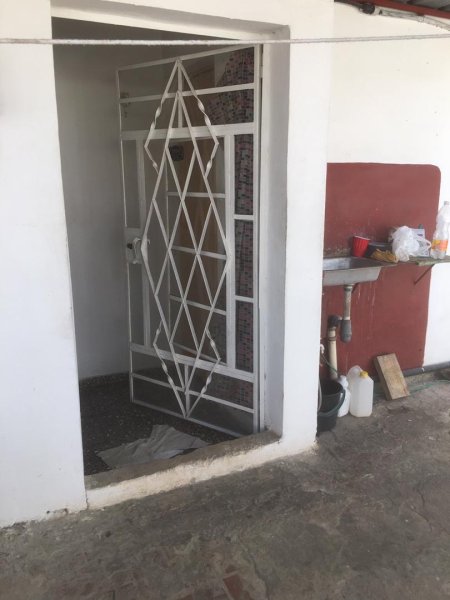 Casa de 6 habitaciones en venta en Marianao, La Habana - 17